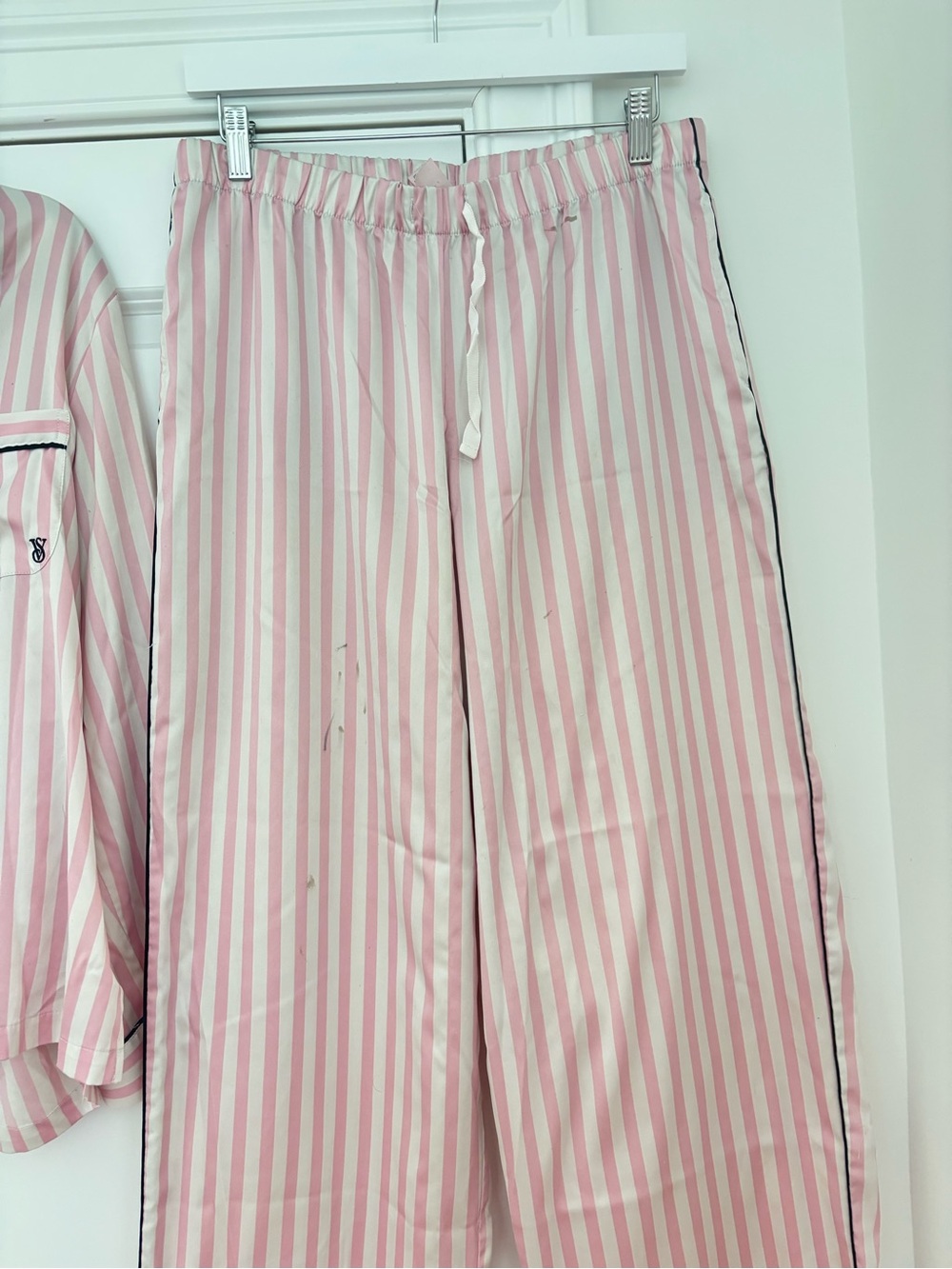 Victoria Secret Womens Pink Striped Pajama Set - Picture 5 of 10